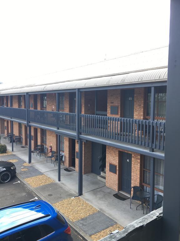 Bega Downs Motor Inn Екстериор снимка