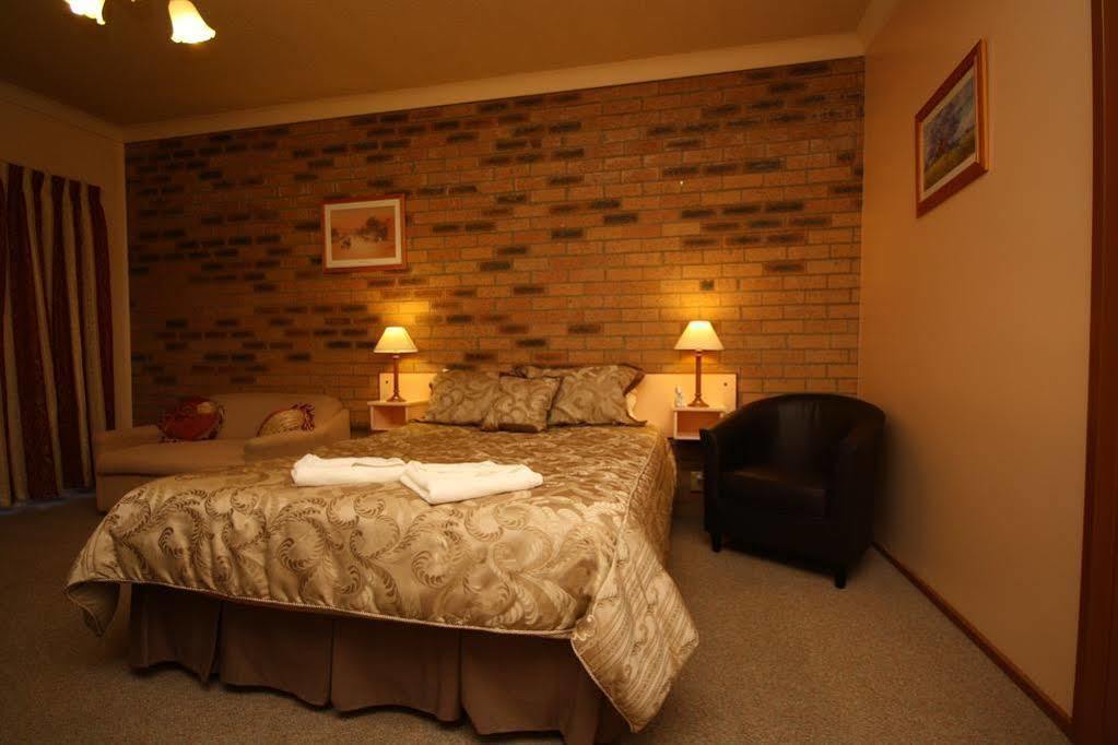Bega Downs Motor Inn Екстериор снимка